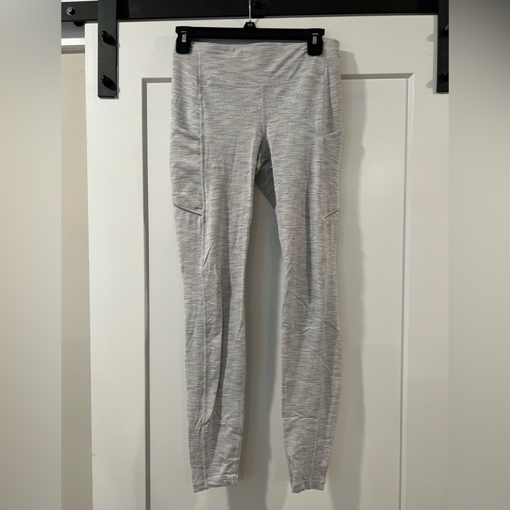 Lululemon leggings with pockets. Size 4.